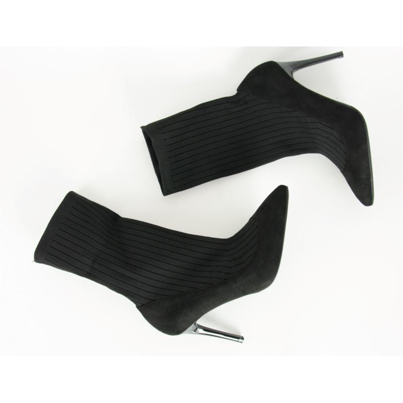 Γυναικεία μαύρα μυτερά μποτάκια με κάλτσα λάστιχο S7338