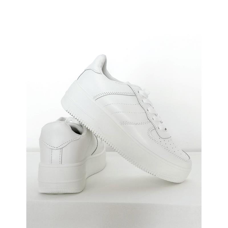 Γυναικεία λευκά δίσολα Casual Sneakers BO599