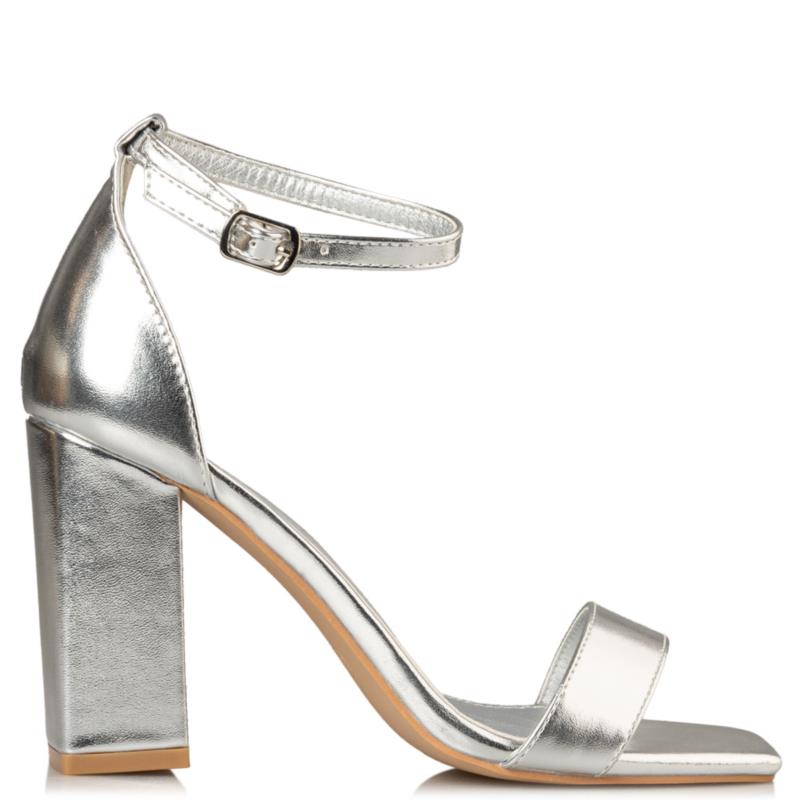 BLOCK HEEL SANDALS