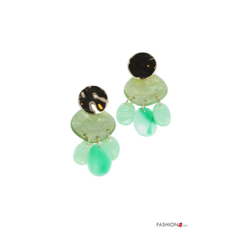 Όμορφα καρφωτά σκουλαρίκια με πράσινες χάντρες