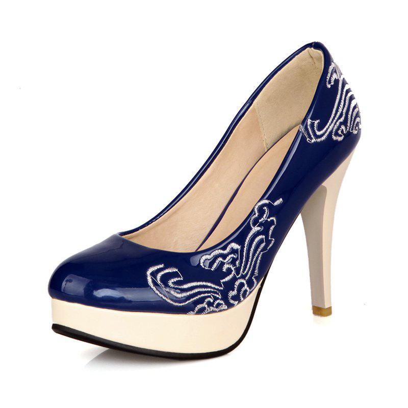 Traditional Embroidered High Heel Wedding Banquet Shoes
