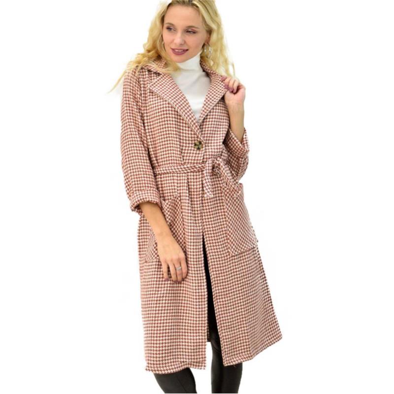 Γυναικείο παλτό καρό με γιακά και ζώνη Μπεζ 8848