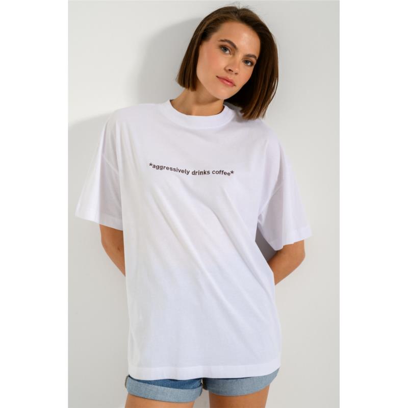 Oversized t-shirt με κεντημένο σχέδιο (WHITE)